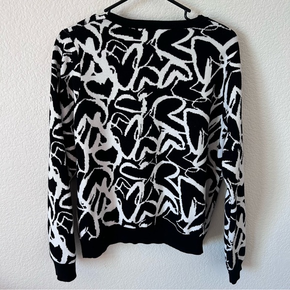 Adrianna Papell Black and White Abstract Heart Sweater - Picture 2 of 8